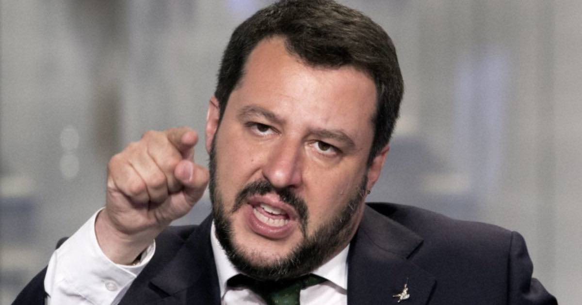 Matteo Salvini, troppo silenzio sulla terapia al plasma