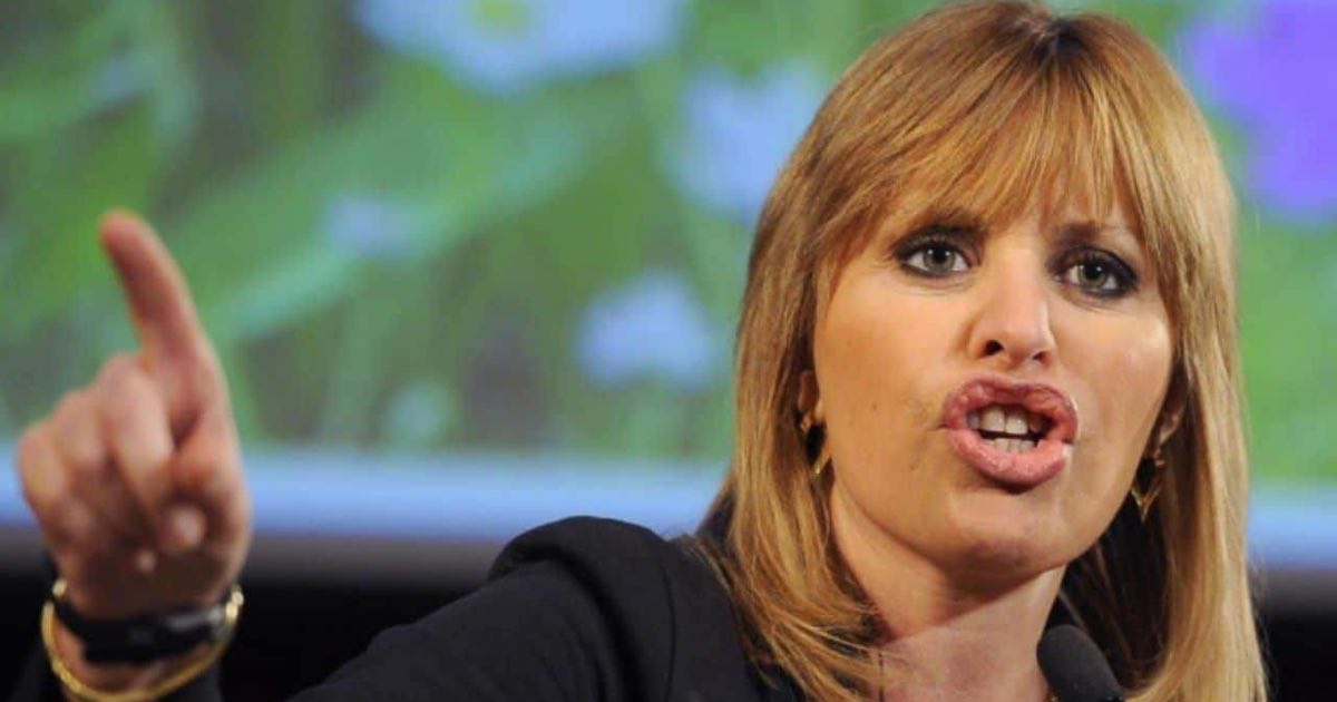 Alessandra Mussolini lascia la politica, l'annuncio stupisce tutti