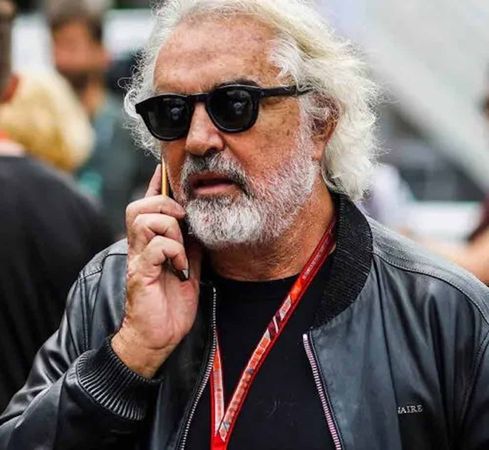 Flavio Briatore trasportato di urgenza ospedale