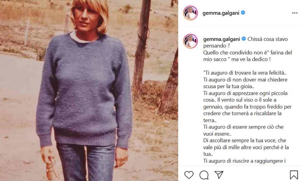 Gemma Galgani da giovane maglione