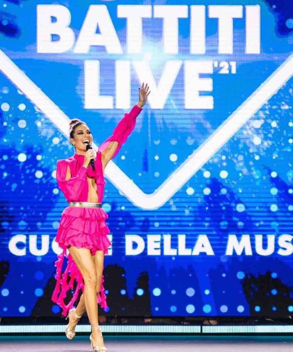 Elisabetta Gregoraci Battiti Live vestito