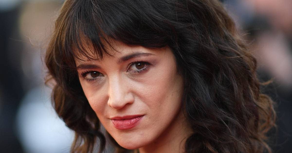 Asia Argento lo scatto sensuale sui social