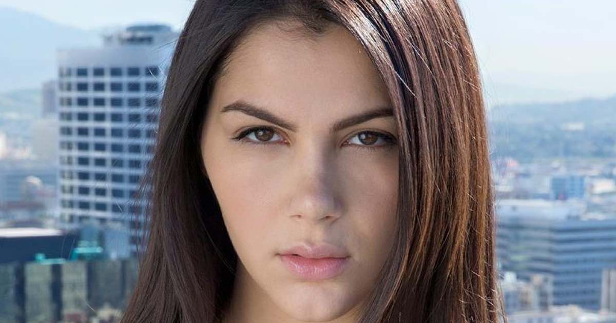 Valentina Nappi furiosa contro novax