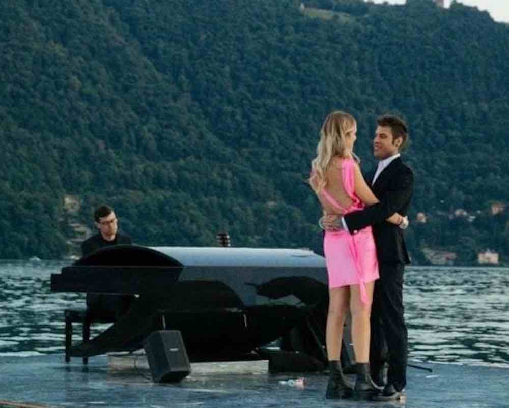 Chiara Ferragni e Fedez terzo anniversario sorpresa