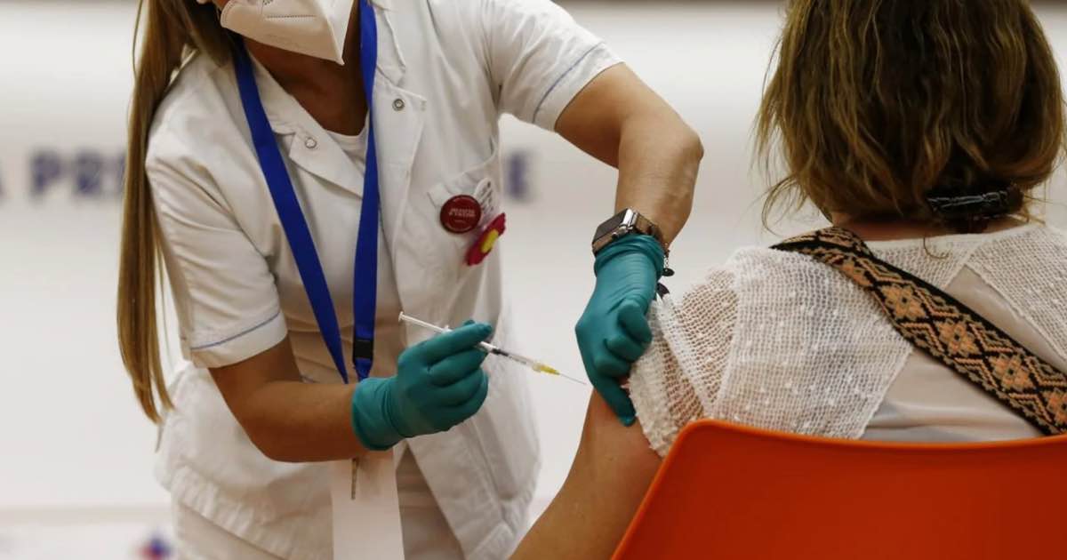 Costretta a sottopormi a vaccinazione maestra