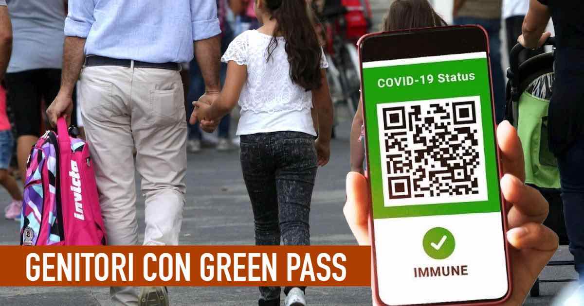 Green pass genitori portano figli scuola