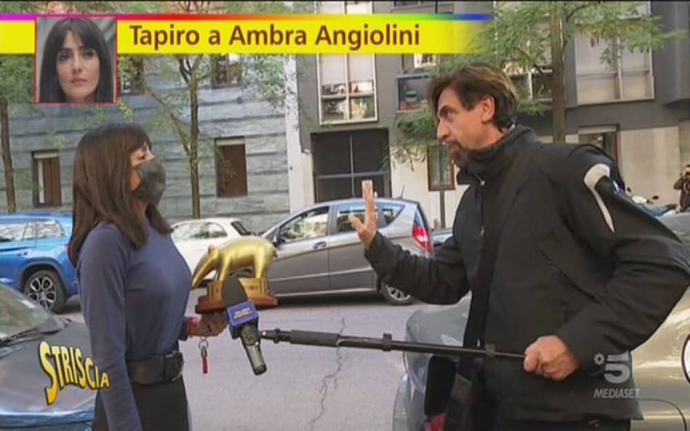 Laura Chiatti stizzita contro Striscia la Notizia per il tapiro ad Ambra Angiolini