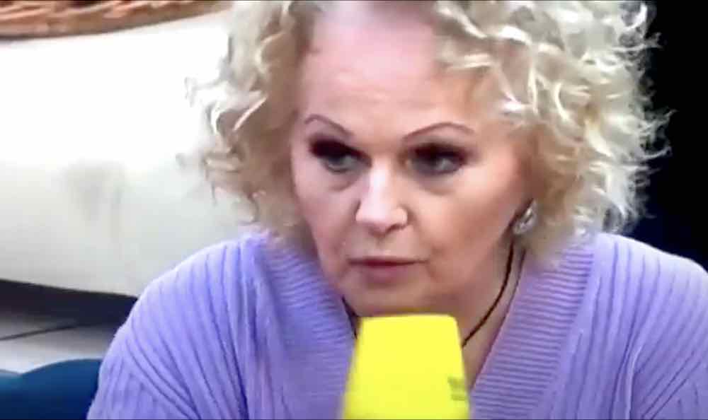 Katia Ricciarelli non si trattiene