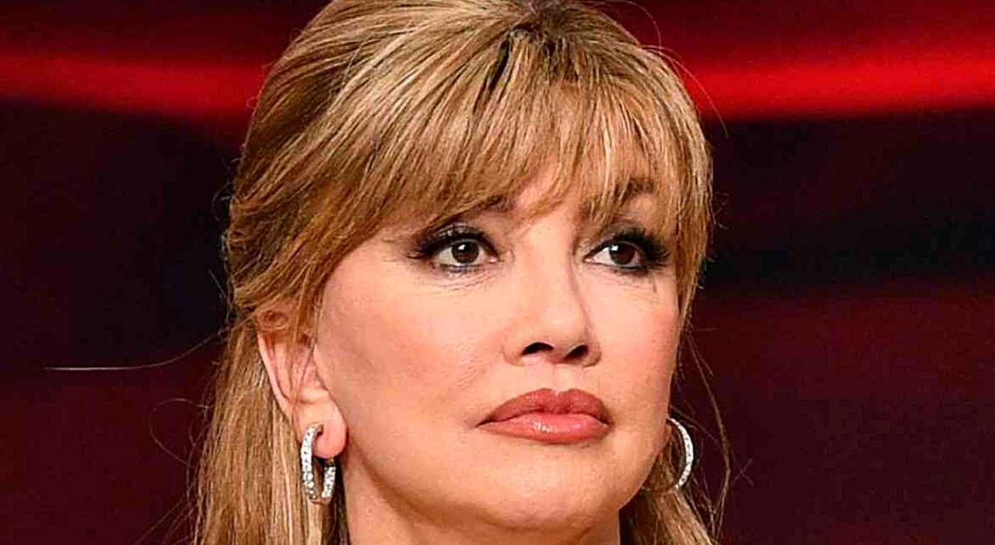 Milly Carlucci parrucca