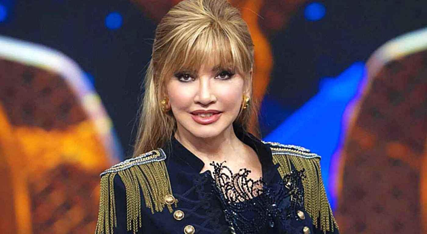 Milly Carlucci Il Cantante Mascherato