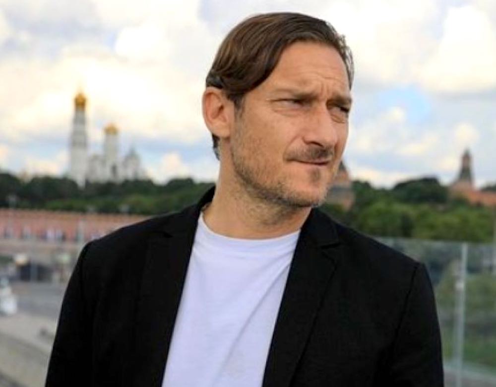 Clamoroso Totti regalo