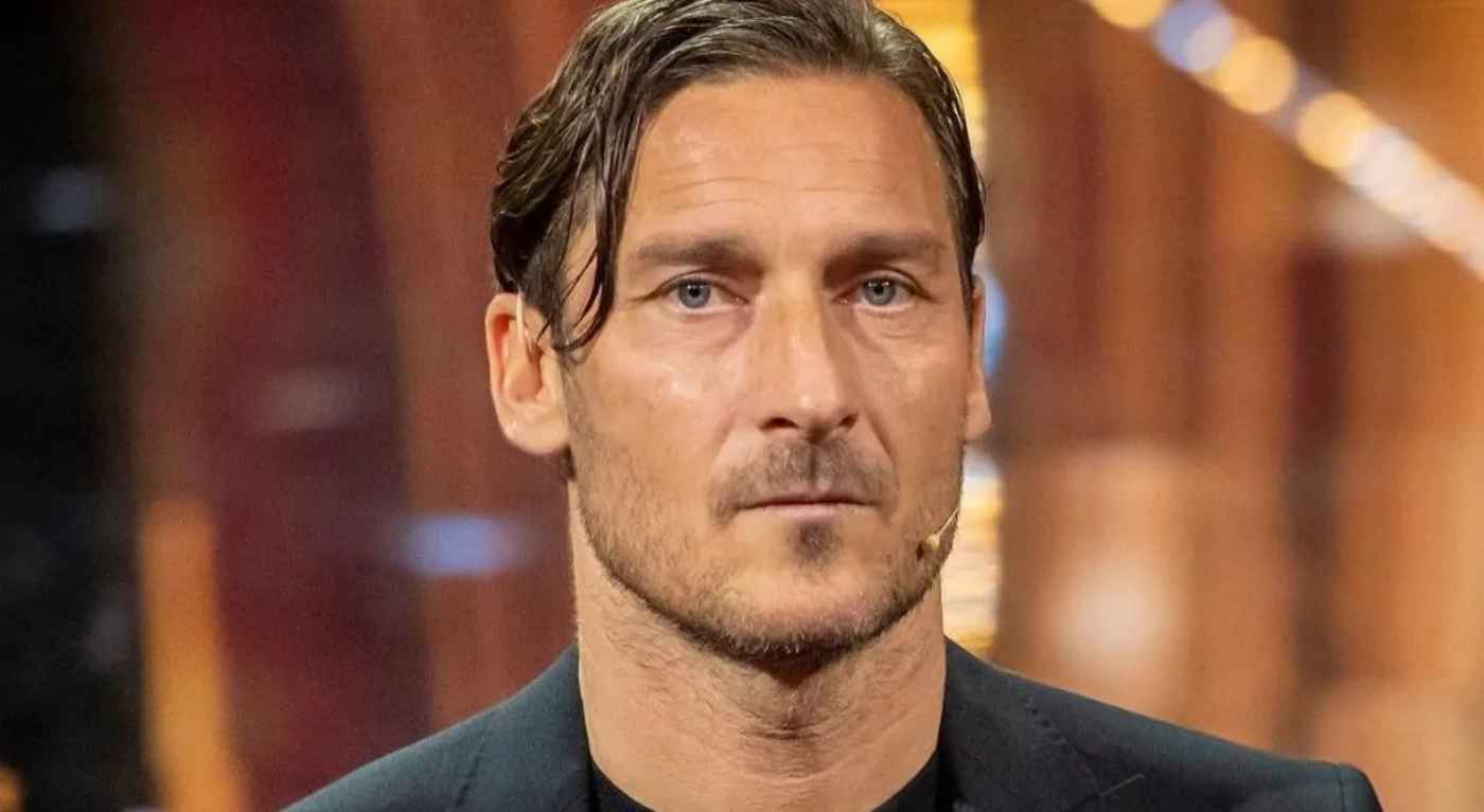 Francesco Totti fugge da Roma