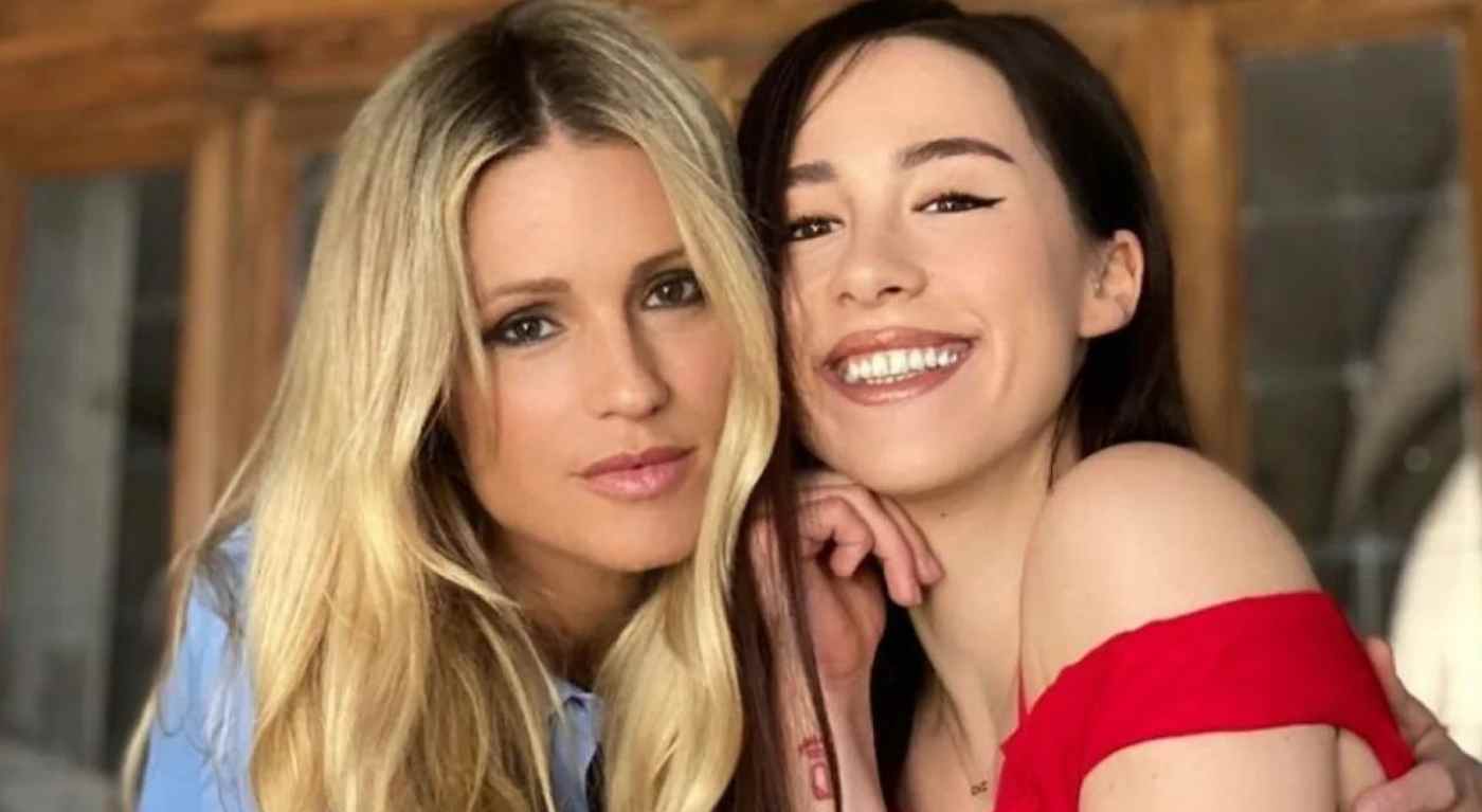 Michelle Hunziker e Aurora Ramazzotti (1)