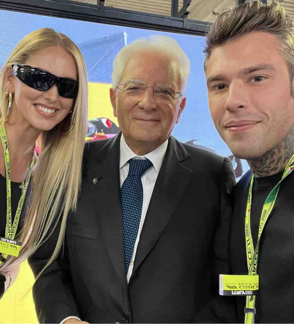 Chiara Ferragni polemica foto Mattarella