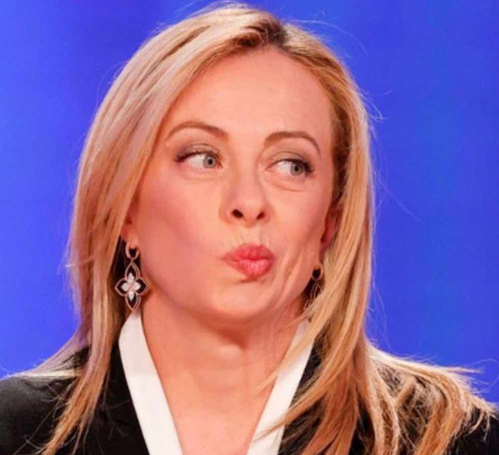 Giorgia Meloni fa notare