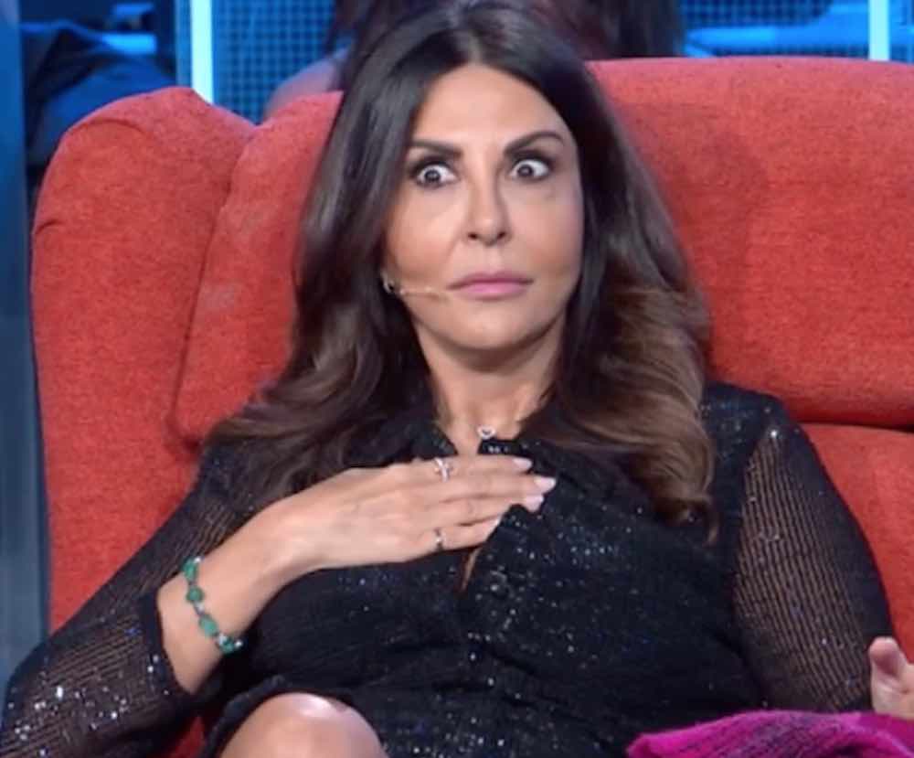 tensione tra il concorrente e Sabrina Ferilli