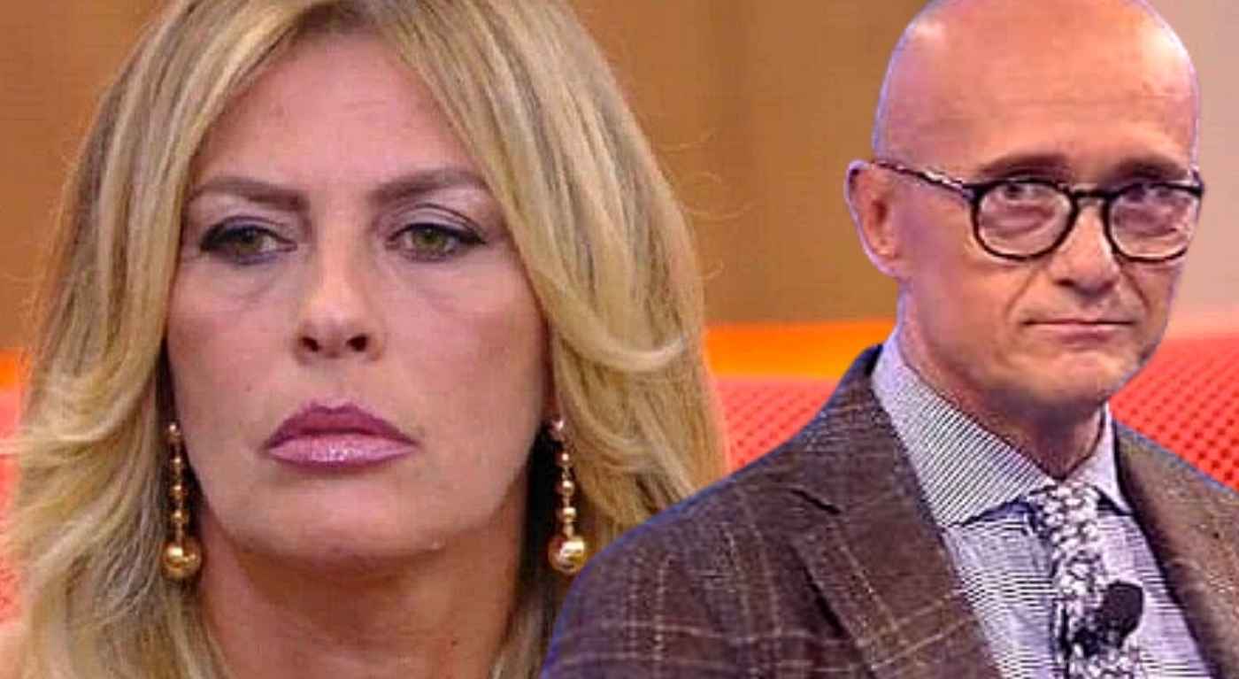 Alfonso Signorini a muso duro contro Cristina Quaranta