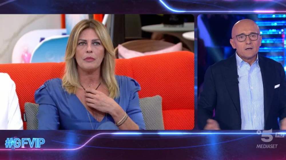 Alfonso Signorini sgrida Cristina Quaranta