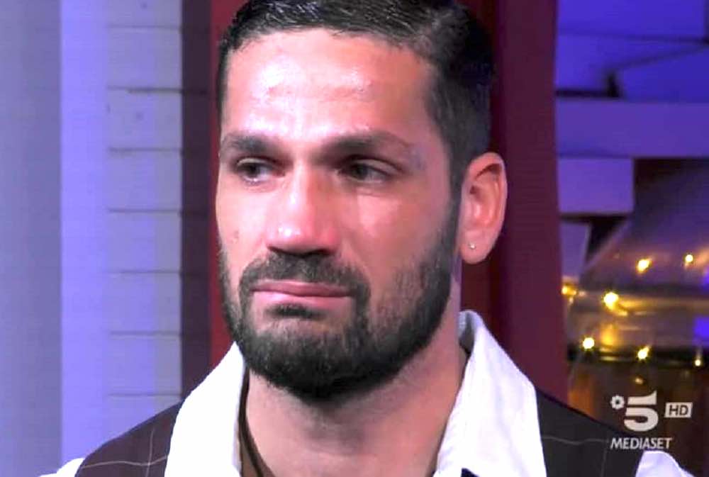 Luca Salatino abbandona la Casa