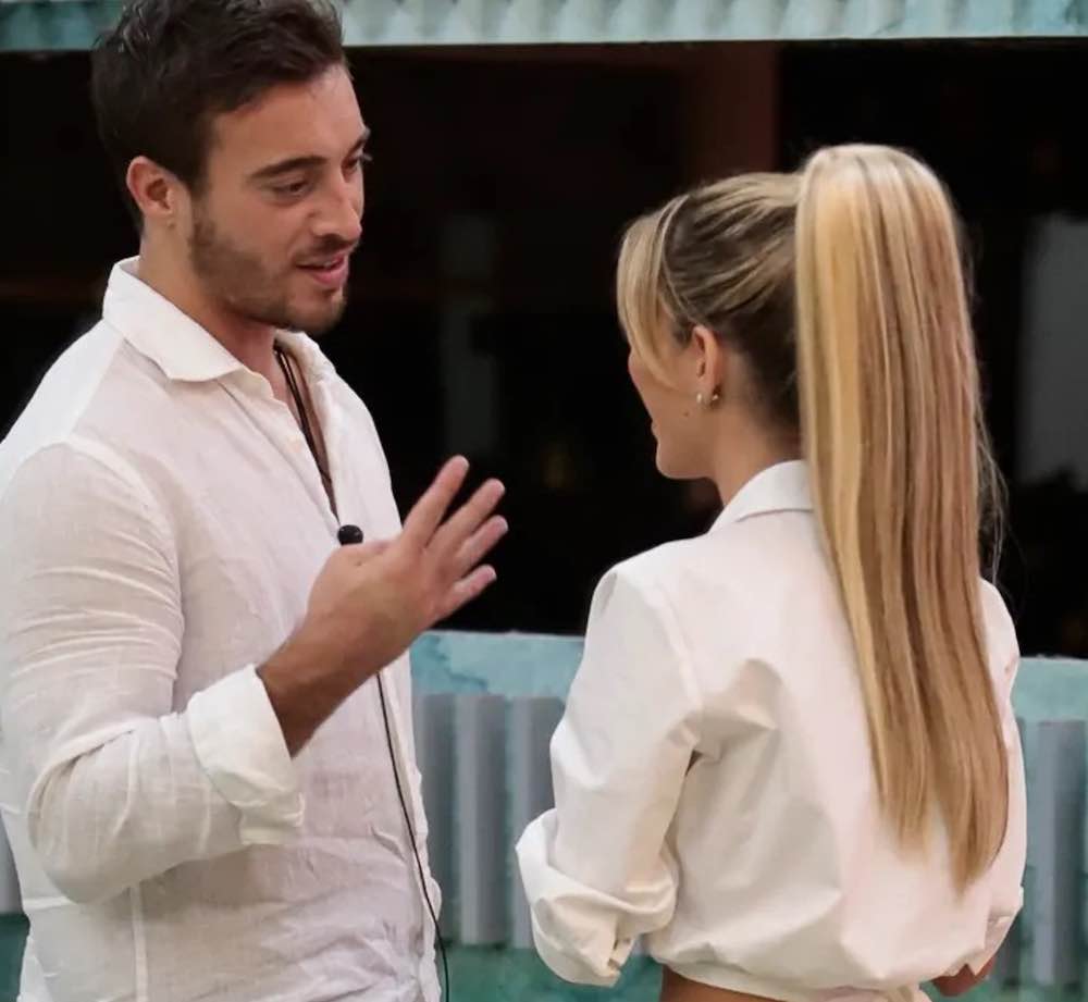 Oriana vuota il sacco