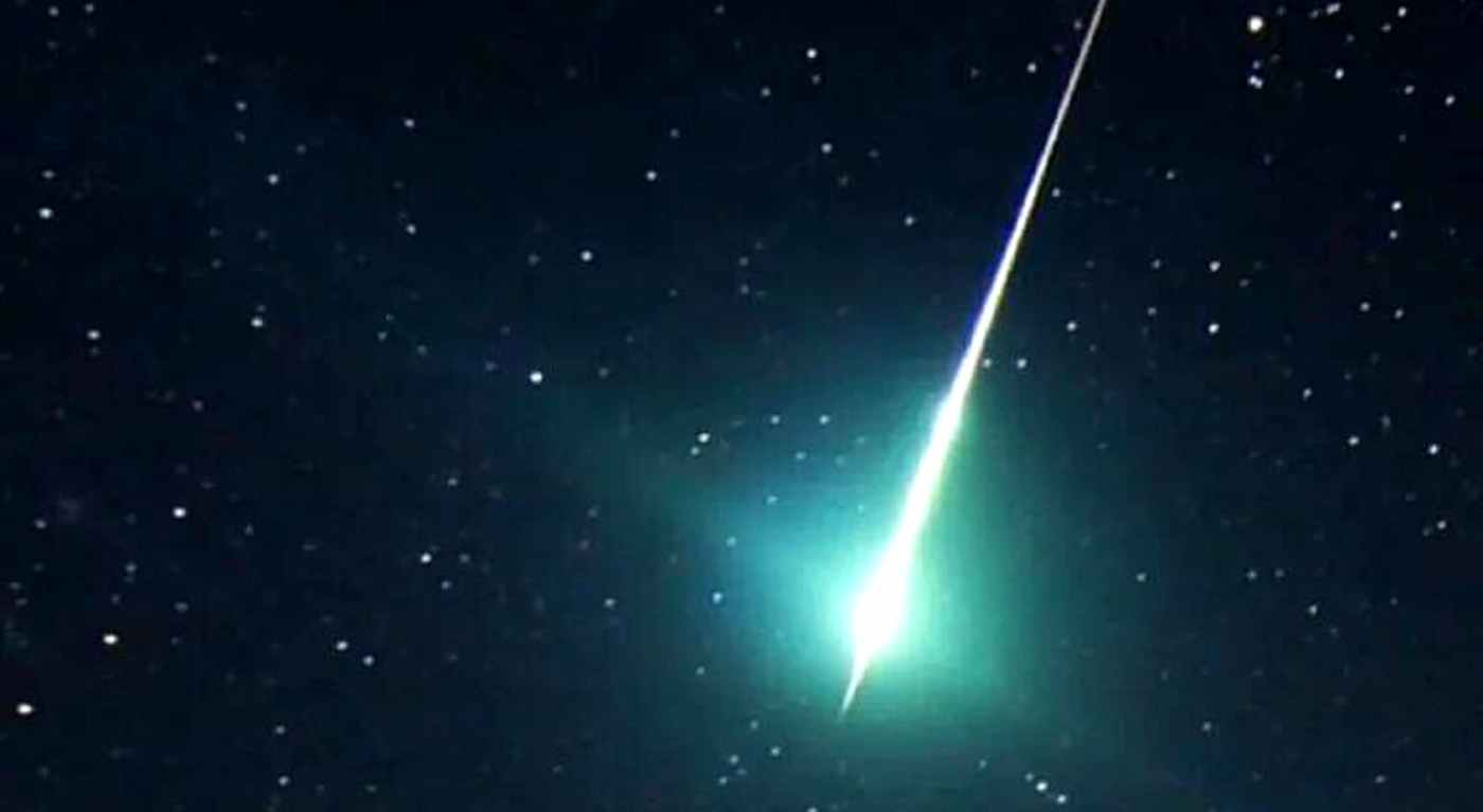 Bolide luminoso italia