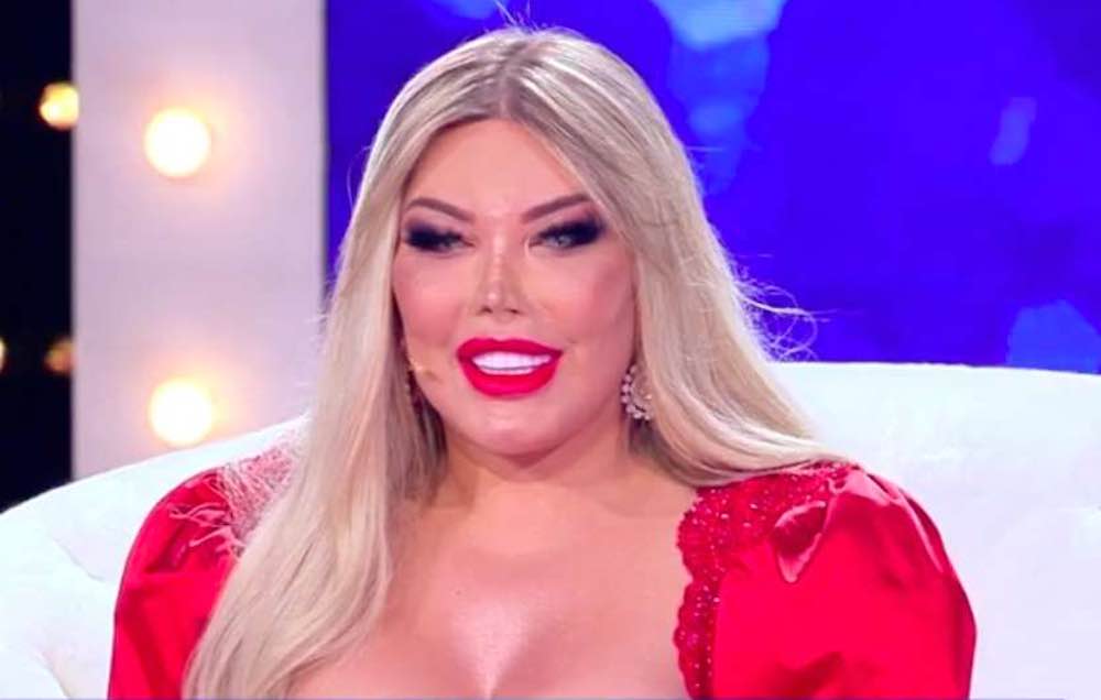 Jessica Alves finisce in ospedale