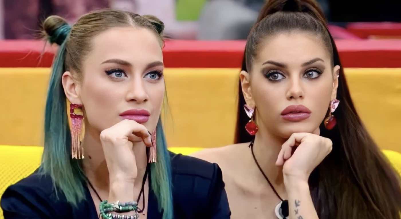 Nikita e Antonella amiche