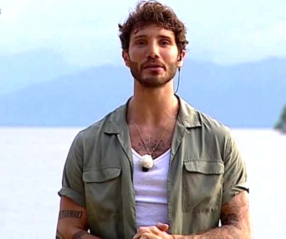 Stefano De Martino isola