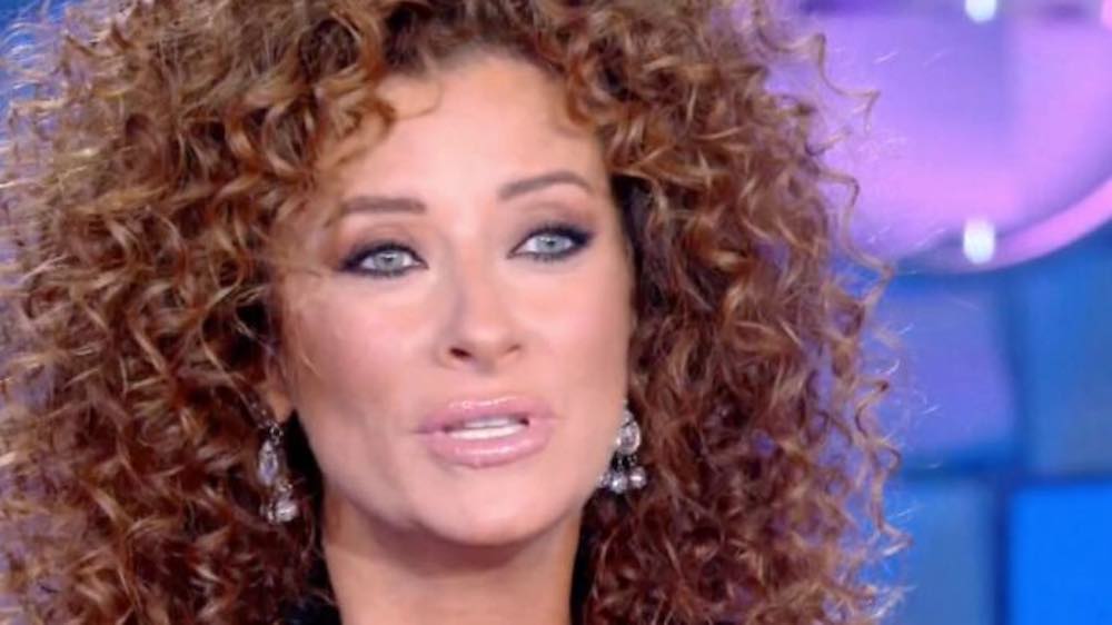 Valentina Persia la deve consolare