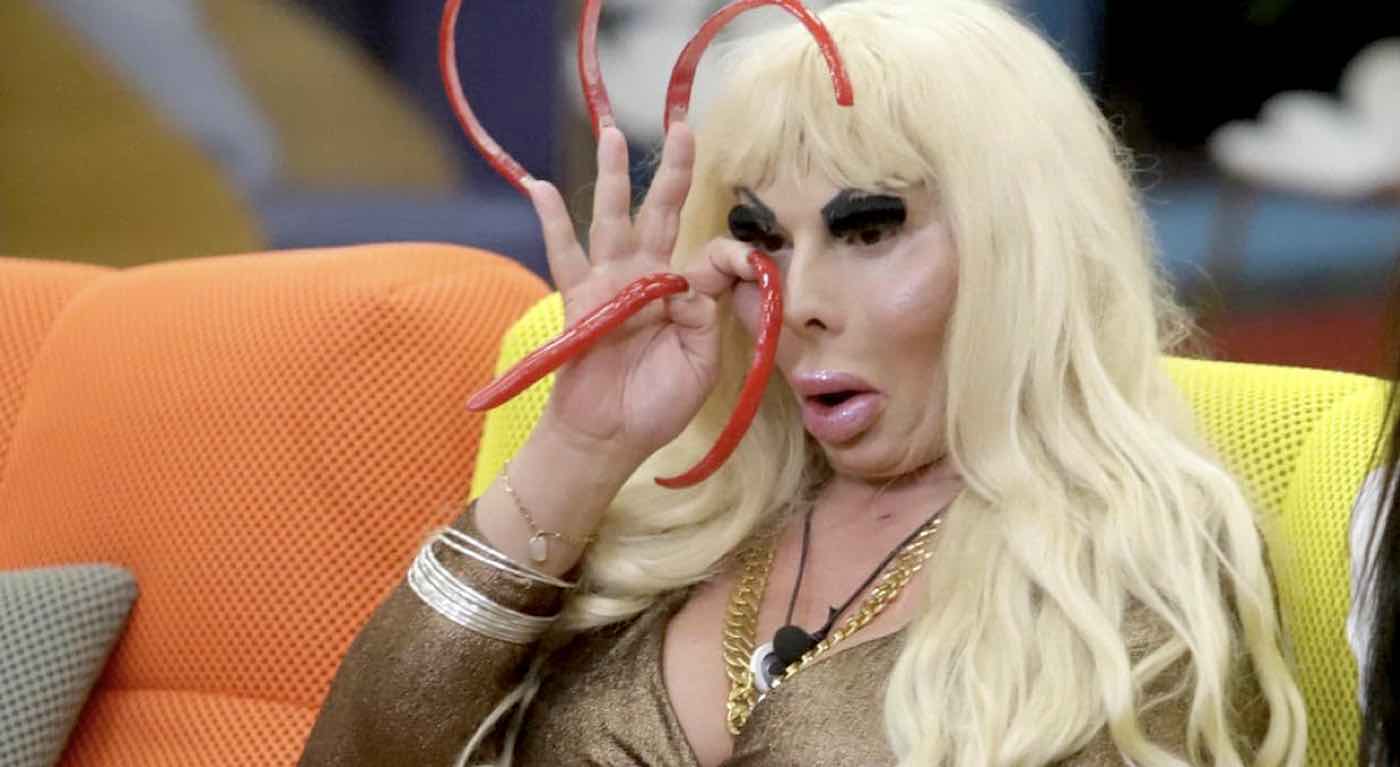 Elenoire Ferruzzi gf