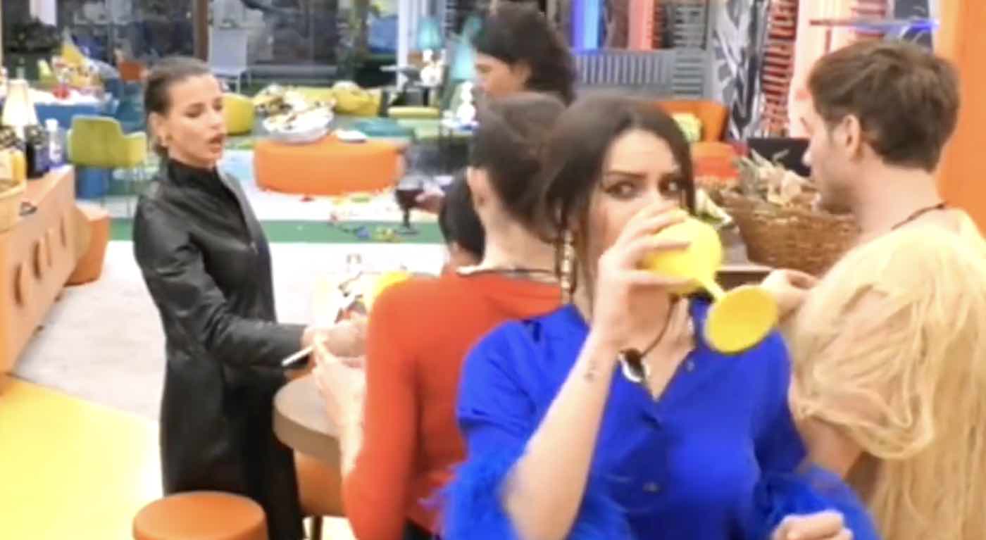 GF Vip 7 insulti nella notte