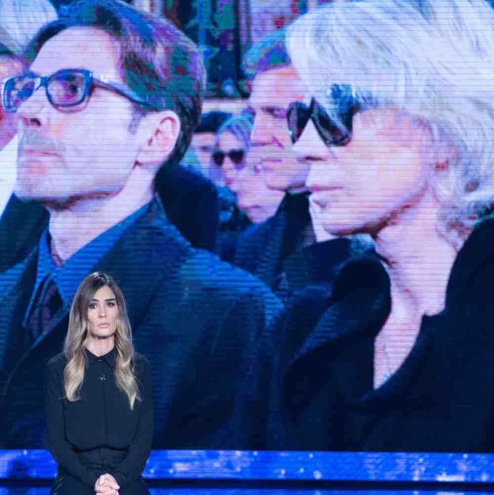 Maria De Filippi e Pier Silvio Berlusconi Abbraccio