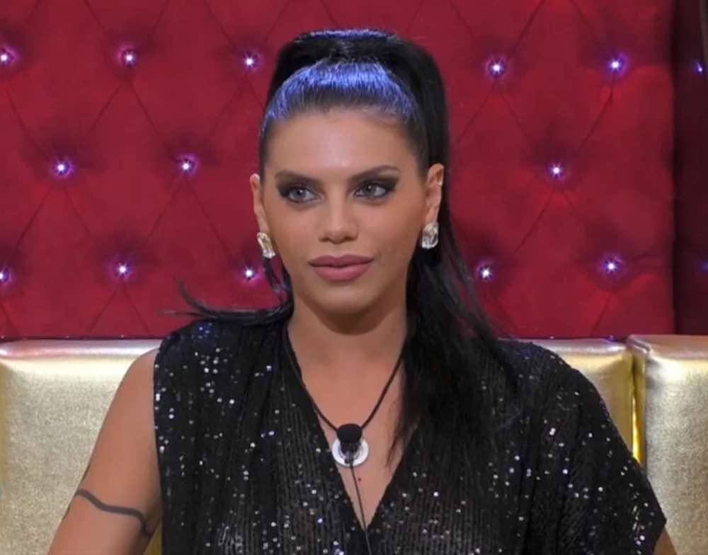 Micol contro Antonella