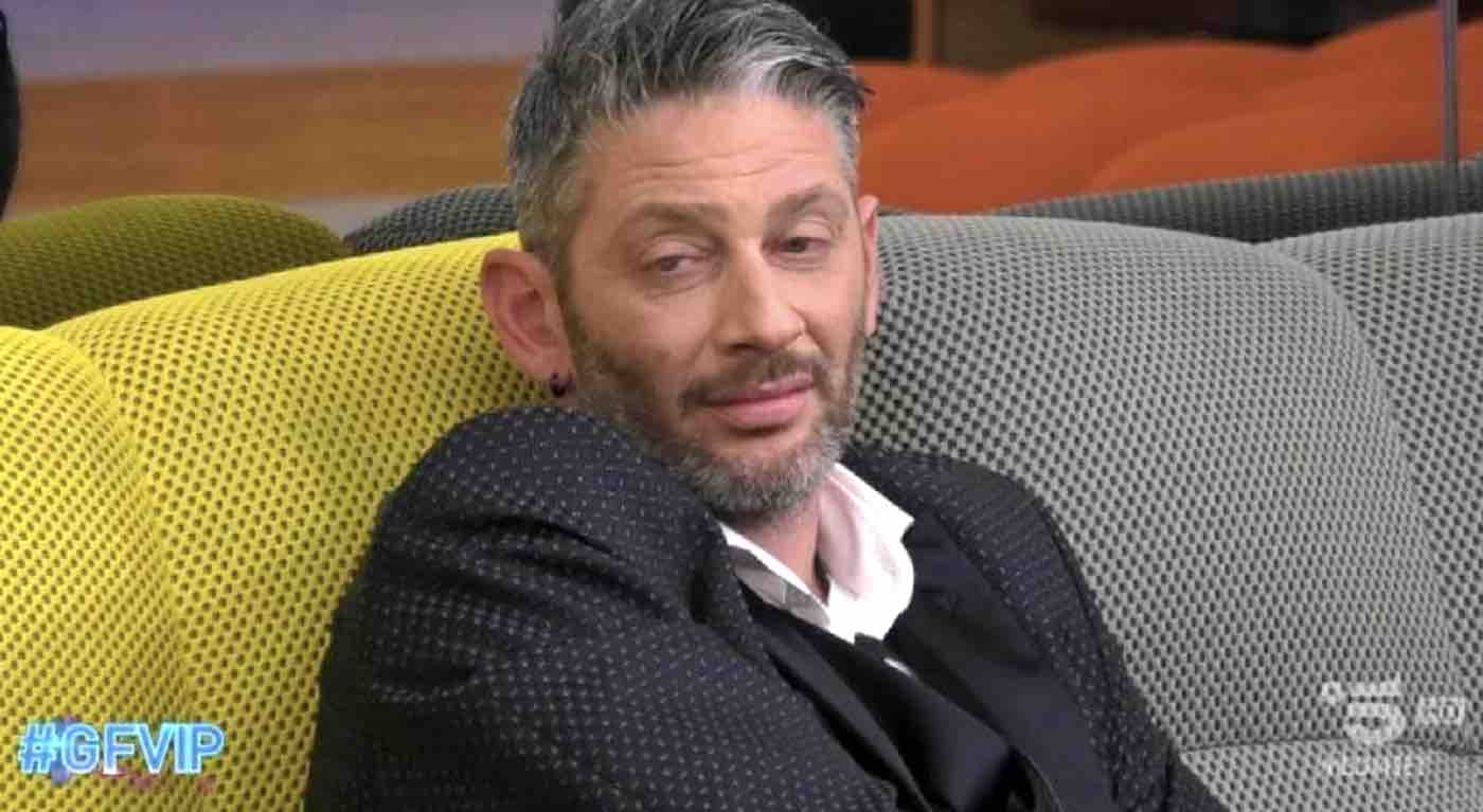 Tavassi parla del confessionale