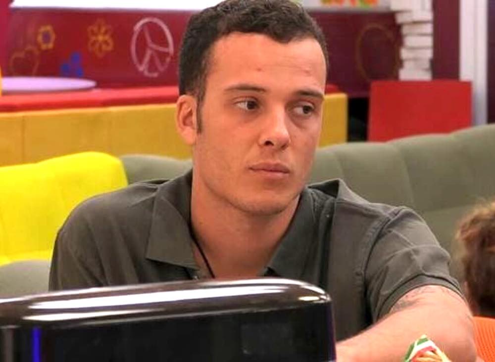 Edoardo Donnamaria attaccato ex antonella