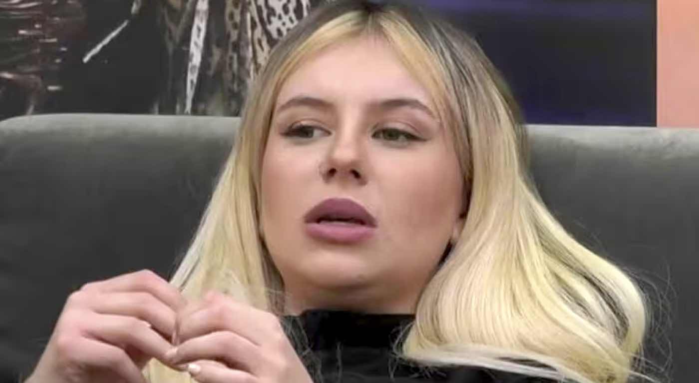 Il crollo di Micol Incorvaia