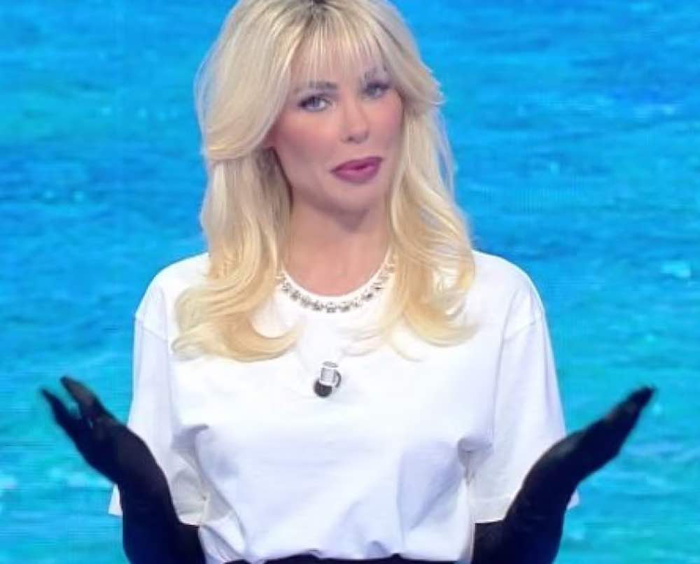 Isola dei Famosi Ilary Blasi amanda