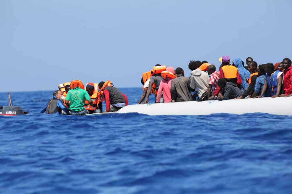 Migranti Governo dichiara lo stato di emergenza