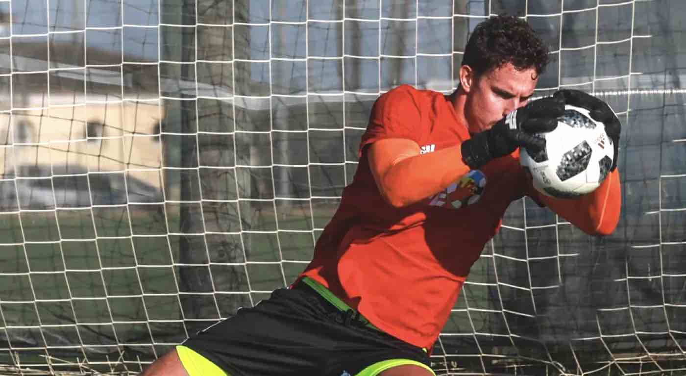 Coming out del portiere del Marbella