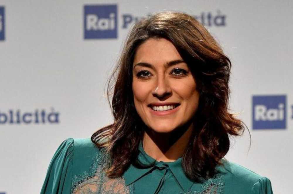 Elisa Isoardi, Rai 1
