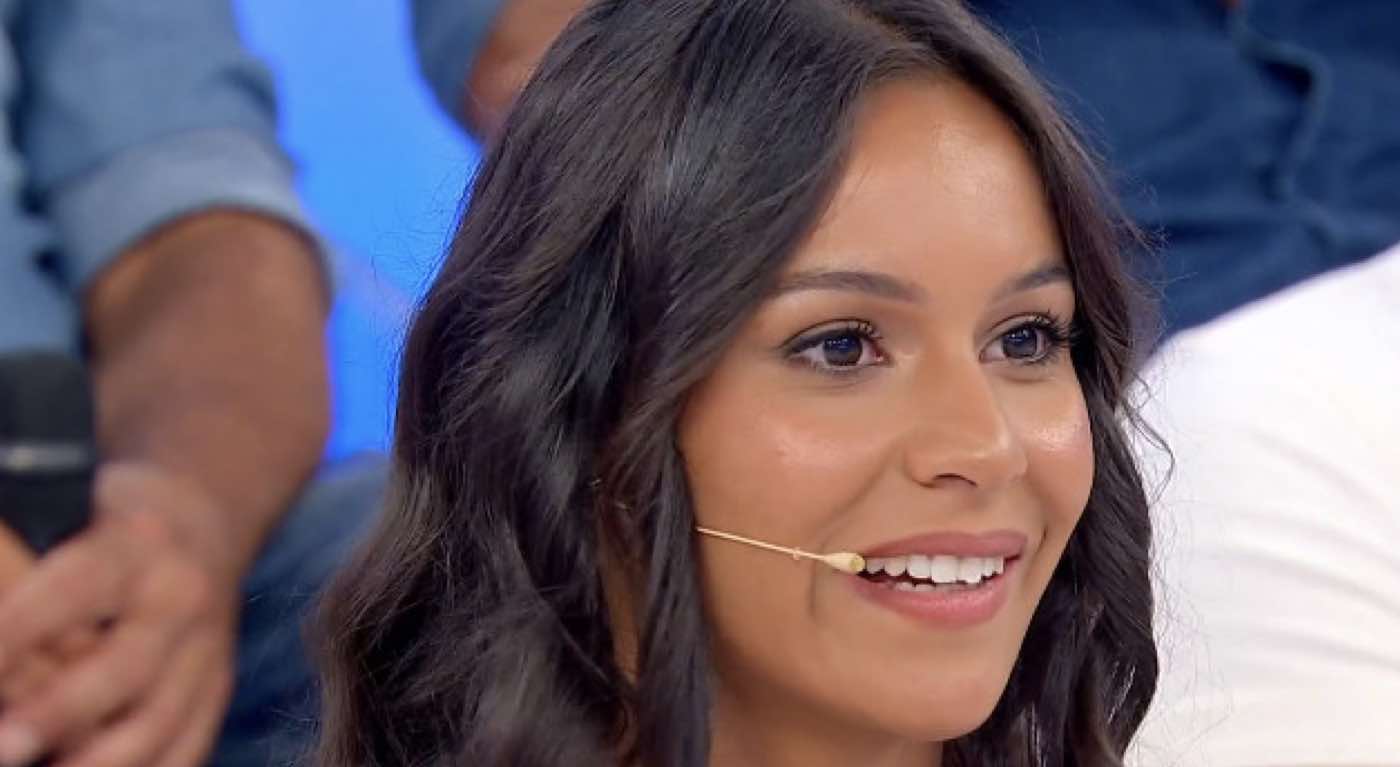 Uomini e Donne Beatriz nella bufera