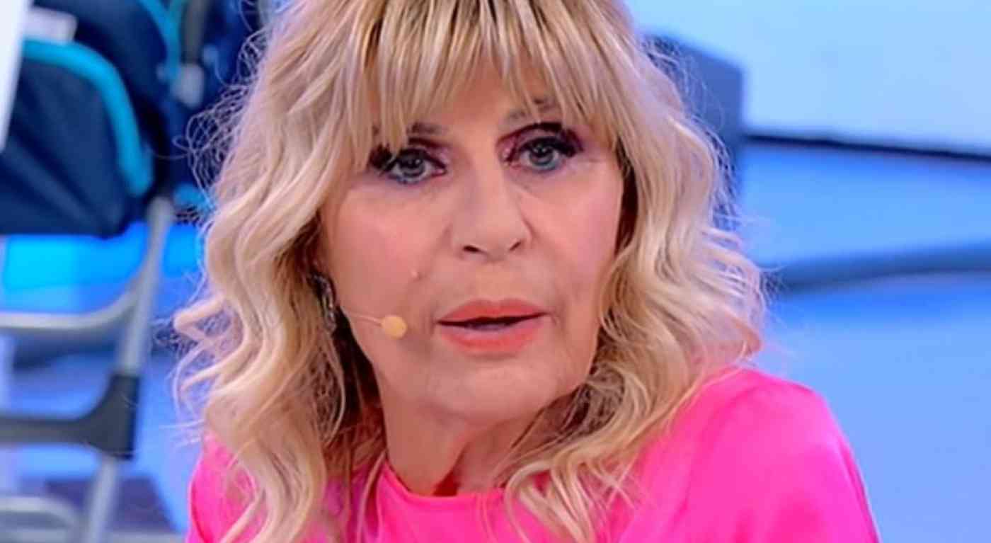 Uomini e Donne, Gemma risponde per le rime a Maria De Filippi: "Non ho mai voluto visibilità"