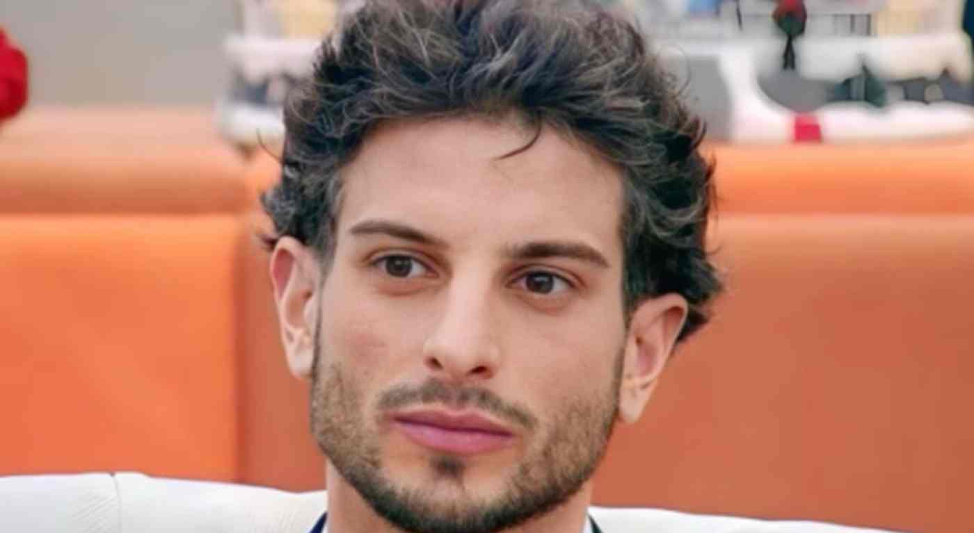 Grande Fratello, il pubblico non vuole più Garibaldi nella casa: "Manesco e violento, mandatelo fuori!"