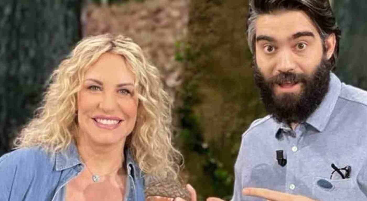 "Ecco perchè non è più in studio". Antonella Clerici svela la verità sull'assenza di Biagiarelli a 'È sempre Mezzogiorno'