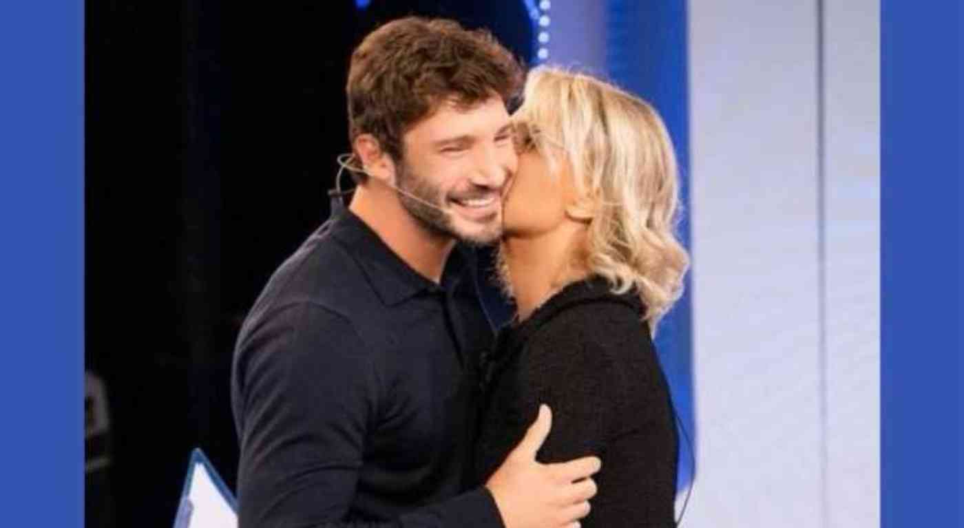 Stefano De Martino, quanto guadagna a "C'è Posta per Te"? Svelate le cifre stellari