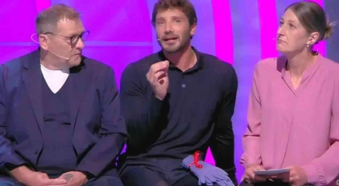 Stefano De Martino, quanto guadagna a "C'è Posta per Te"? Svelate le cifre stellari