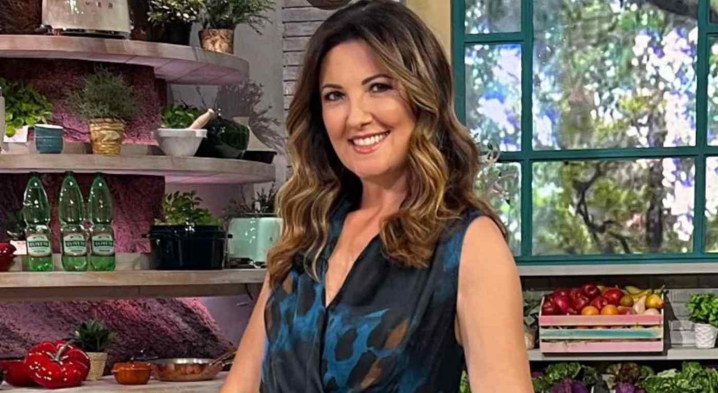 Giovanna Civitillo via da 'È sempre mezzogiorno': la triste verità dietro l'addio