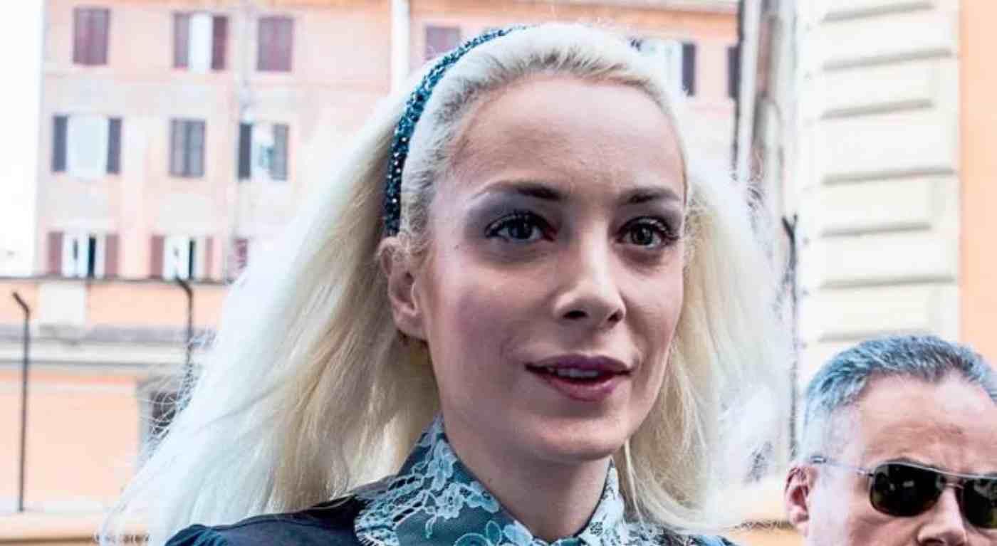 Marta Fascina al centro delle polemiche: cosa sta succedendo alla ex compagna di Silvio Berlusconi