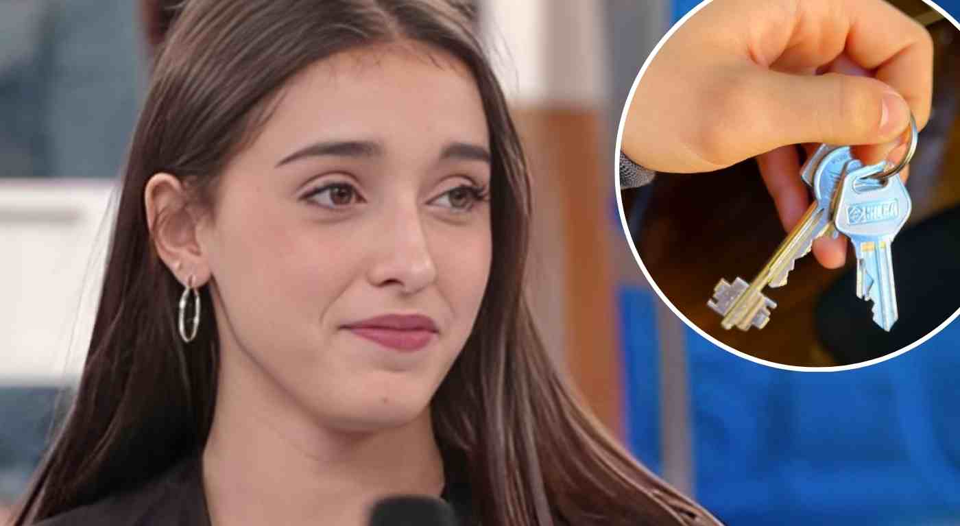 Amici, Giulia Stabile fa invidia al web: a 21 anni ha comprato una casa. | Svelate le chat private con la famiglia
