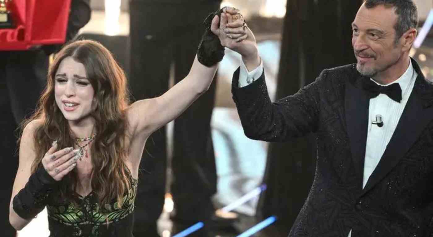 Sanremo: scoppia la polemica dopo l'annuncio di Amadeus, "Lei non meritava di vincere"